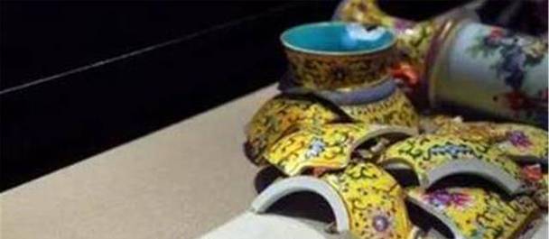 瓷器鉴定常识,瓷器鉴定常识有哪些 第1张 瓷器鉴定常识,瓷器鉴定常识有哪些 第1张