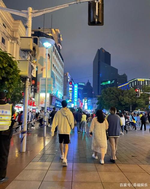 长沙傍晚出行攻略,长沙晚上旅游景点 第2张 长沙傍晚出行攻略,长沙晚上旅游景点 第2张